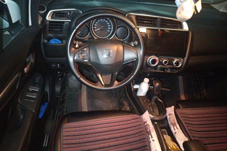 Used Honda Fit 2018 1.5L CVT Trendy Run+ Edition Steering Wheel