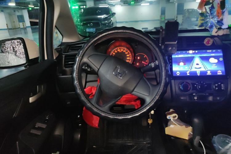 Used Honda Fit 2018 1.5L CVT Comfort Sunroof Version Steering Wheel