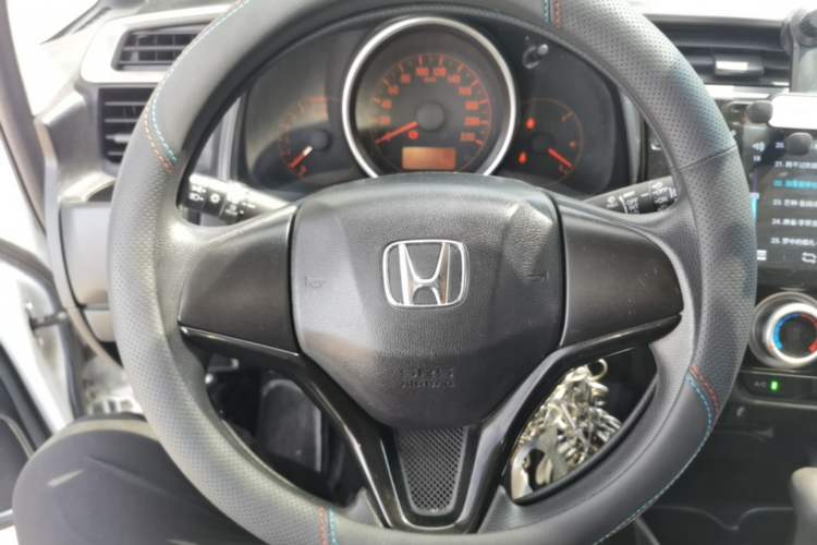Used Honda Fit 2018 1.5L CVT Trendy Sports Edition Steering Wheel