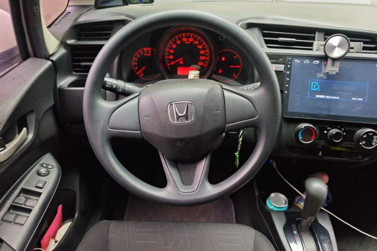 Used Honda Fit 2018 1.5L CVT Comfort Sunroof Version Steering Wheel