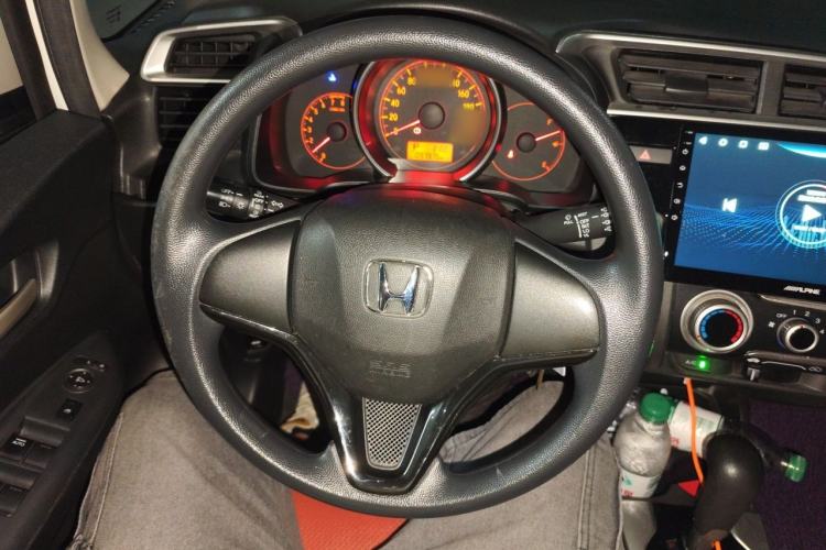 Used Honda Fit 2018 1.5L CVT Trendy Sports Edition Steering Wheel