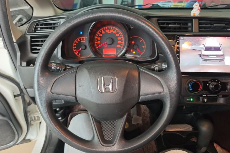 Used Honda Fit 2018 1.5L CVT Comfort Sunroof Version Steering Wheel