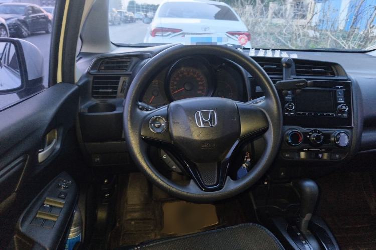 Used Honda Fit 2018 1.5L CVT Comfort Sunroof Version Steering Wheel