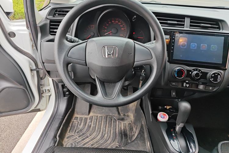 Used Honda Fit 2018 1.5L CVT Comfort Sunroof Version Steering Wheel