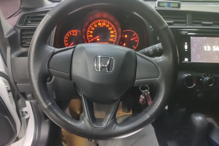 Used Honda Fit 2018 1.5L CVT Comfort Sunroof Version Steering Wheel