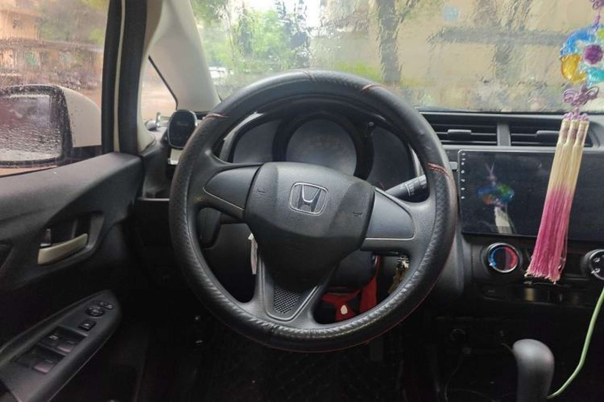 Used Honda Fit 2018 1.5L CVT Comfort Sunroof Version Steering Wheel
