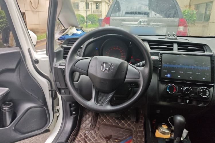 Used Honda Fit 2018 1.5L CVT Comfort Sunroof Version Steering Wheel