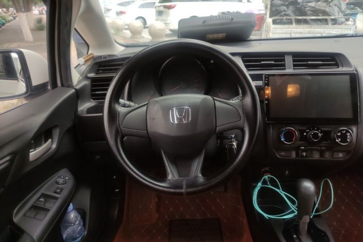 Used Honda Fit 2018 1.5L CVT Comfort Sunroof Version Steering Wheel
