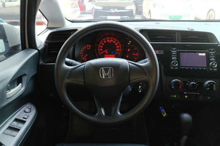 Used Honda Fit 2018 1.5L CVT Comfort Version Steering Wheel
