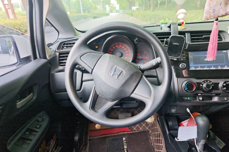 Used Honda Fit 2018 1.5L CVT Comfort Sunroof Version Steering Wheel