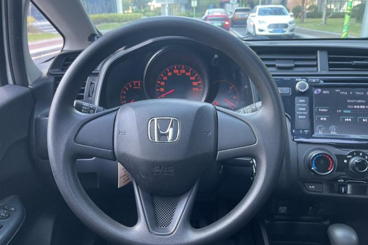 Used Honda Fit 2018 1.5L CVT Comfort Sunroof Version Steering Wheel