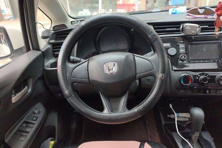 Used Honda Fit 2018 1.5L CVT Comfort Sunroof Version Steering Wheel