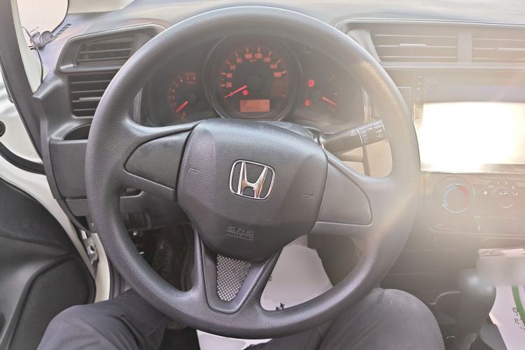 Used Honda Fit 2018 1.5L CVT Comfort Sunroof Version Steering Wheel