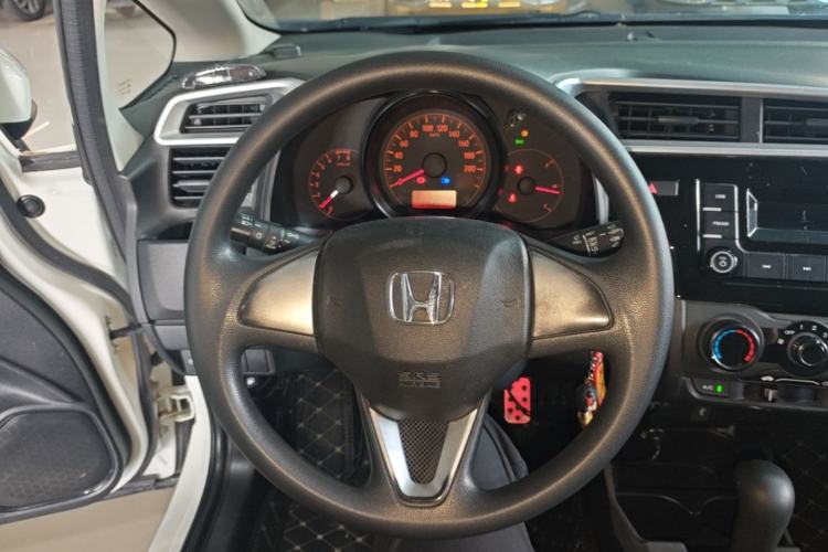 Used Honda Fit 2018 1.5L CVT Comfort Version Steering Wheel