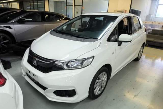 Used Honda Fit 2018 1.5L CVT Comfort Sunroof Version