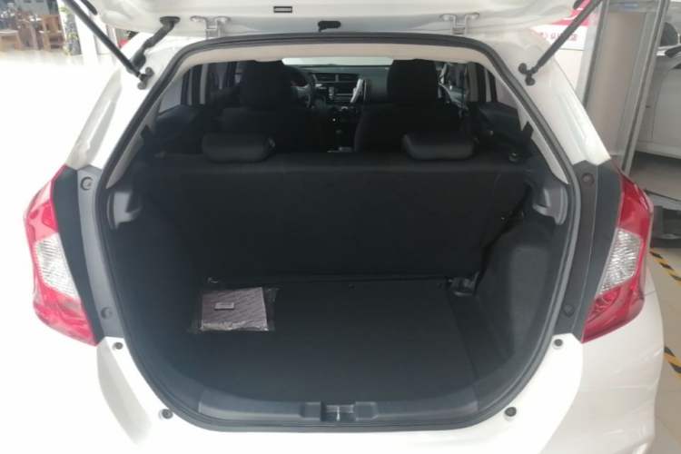Used Honda Fit 2018 1.5L CVT Comfort Sunroof Version Trunk