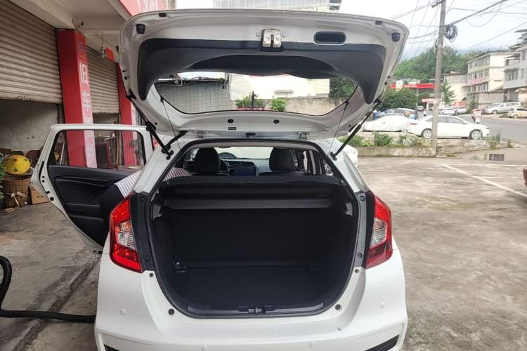 Used Honda Fit 2018 1.5L CVT Comfort Version Trunk