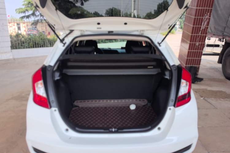 Used Honda Fit 2018 1.5L CVT Comfort Version Trunk