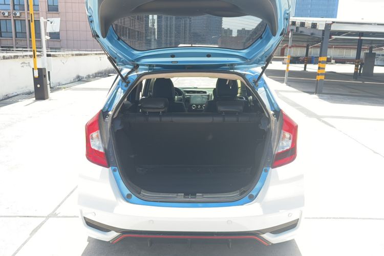 Used Honda Fit 2018 1.5L CVT Trendy Run+ Edition Trunk