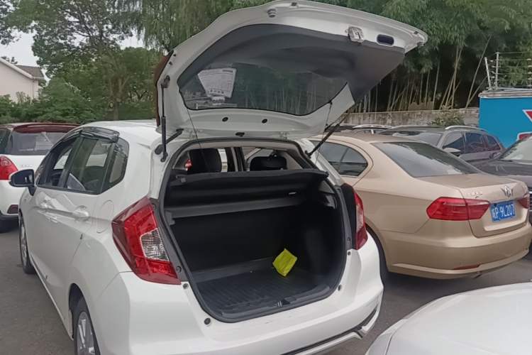Used Honda Fit 2018 1.5L CVT Comfort Sunroof Version Trunk