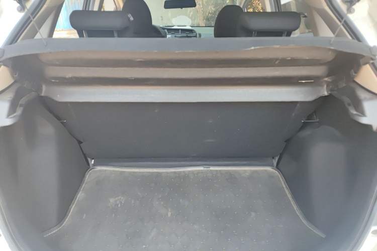 Used Honda Fit 2018 1.5L Manual Comfort Version Trunk