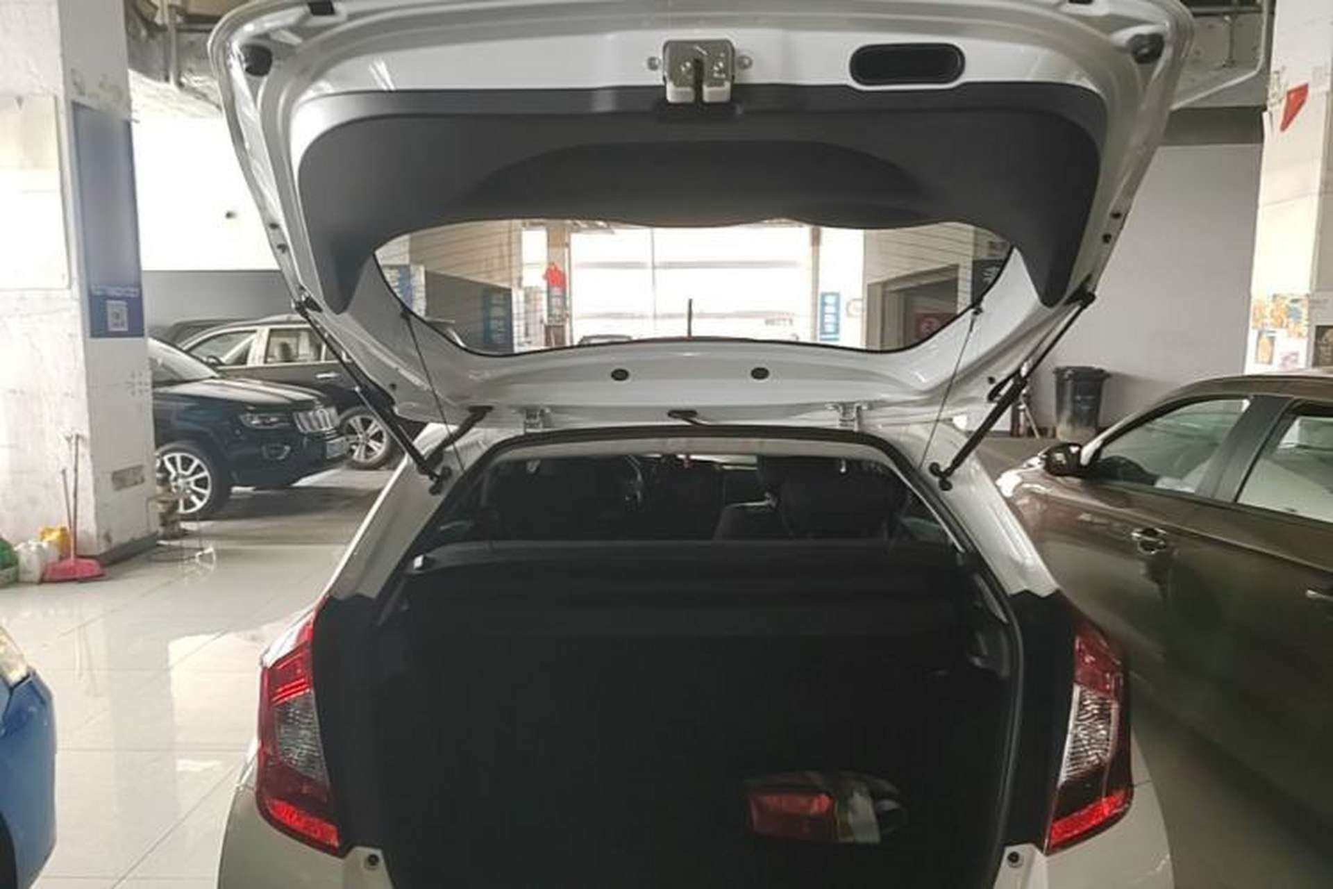 Used Honda Fit 2018 1.5L CVT Comfort Version Trunk