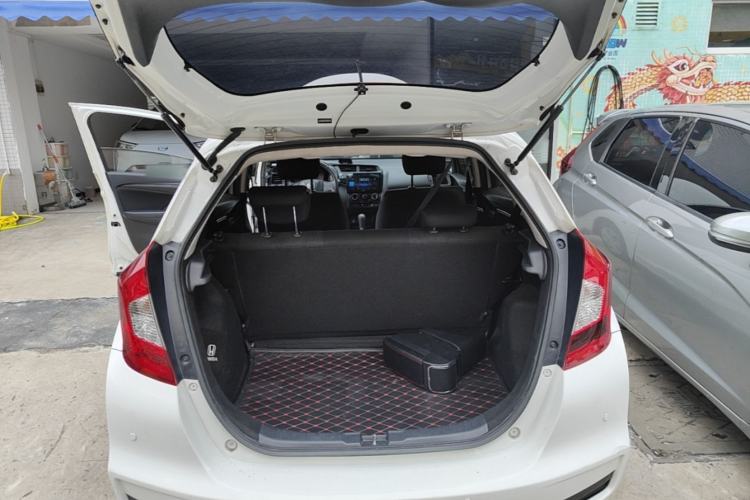 Used Honda Fit 2018 1.5L CVT Comfort Version Trunk