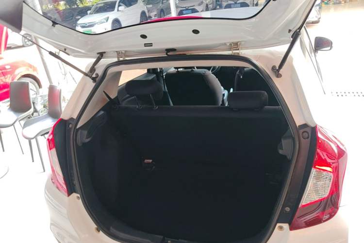 Used Honda Fit 2018 1.5L CVT Comfort Sunroof Version Trunk