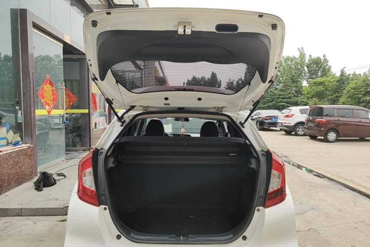 Used Honda Fit 2018 1.5L CVT Comfort Version Trunk