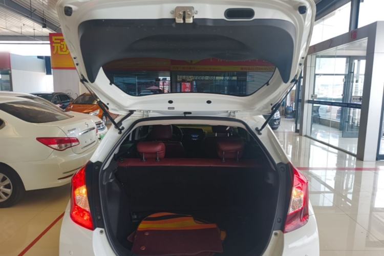 Used Honda Fit 2018 1.5L CVT Comfort Sunroof Version Trunk