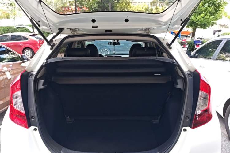Used Honda Fit 2018 1.5L CVT Comfort Version Trunk