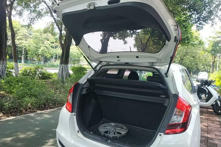 Used Honda Fit 2018 1.5L CVT Comfort Version Trunk