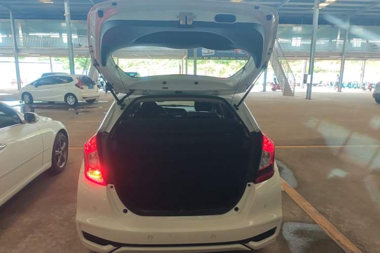 Used Honda Fit 2018 1.5L CVT Comfort Version Trunk