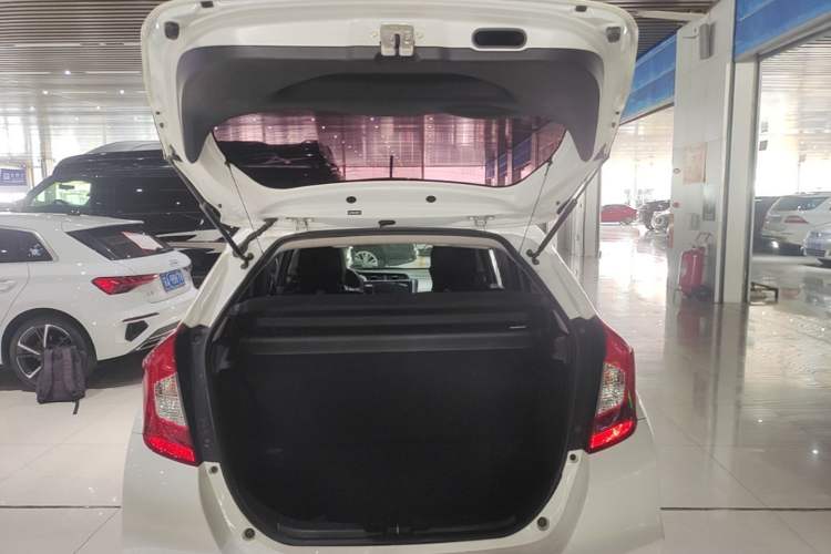 Used Honda Fit 2018 1.5L CVT Comfort Version Trunk