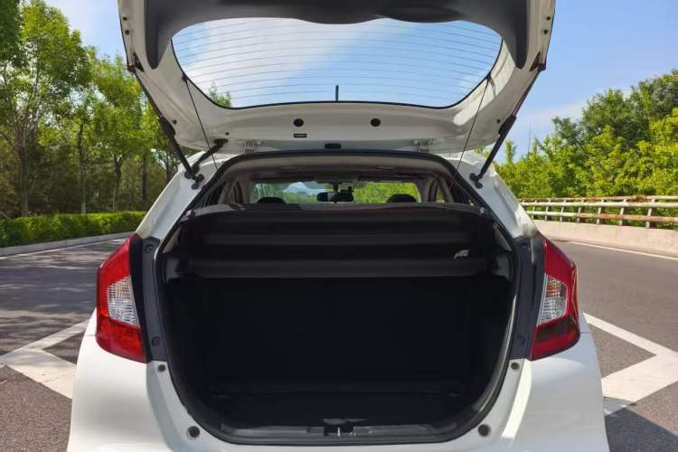 Used Honda Fit 2018 1.5L CVT Comfort Sunroof Version Trunk