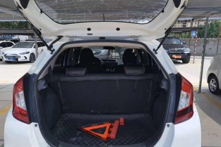 Used Honda Fit 2018 1.5L CVT Trendy Sports Edition Trunk