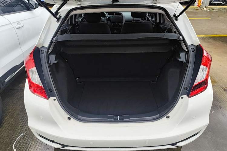 Used Honda Fit 2018 1.5L CVT Comfort Version Trunk