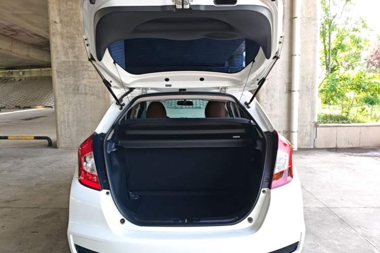 Used Honda Fit 2018 1.5L CVT Comfort Version Trunk