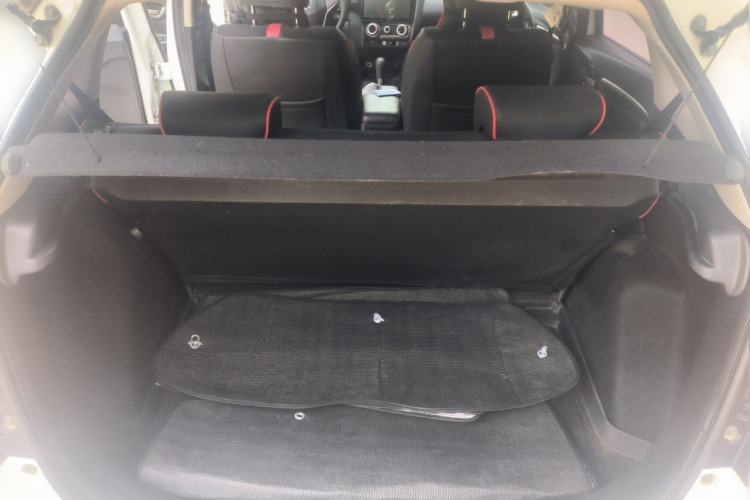 Used Honda Fit 2018 1.5L CVT Trendy Sports Edition Trunk