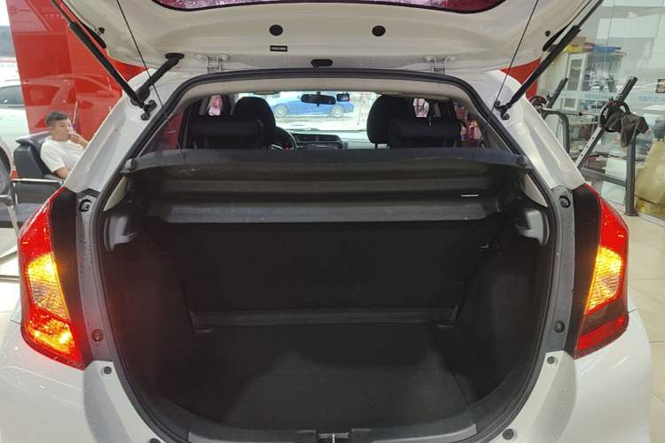 Used Honda Fit 2018 1.5L CVT Comfort Version Trunk