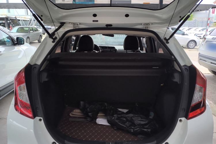 Used Honda Fit 2018 1.5L CVT Comfort Sunroof Version Trunk