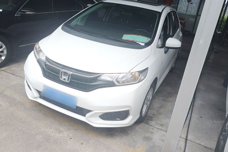 Used Honda Fit 2018 1.5L CVT Comfort Sunroof Version Guazi used car, China used car export, Used car for sale, Used cars, Cheapest cars for sale