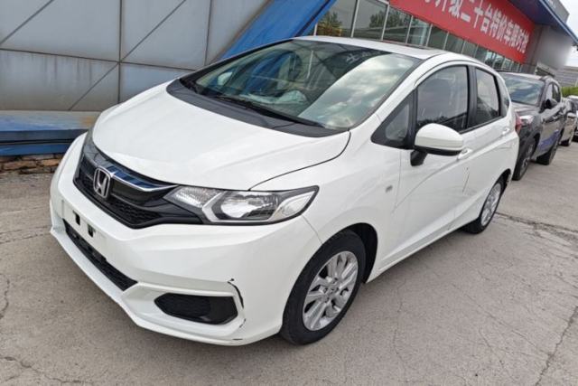 Used Honda Fit 2018 1.5L CVT Comfort Sunroof Version