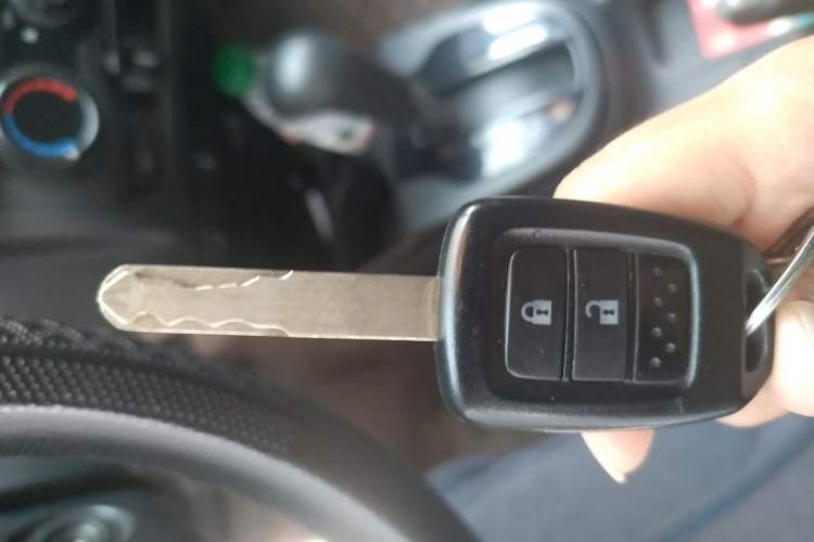 Used Honda Fit 2018 1.5L CVT Comfort Sunroof Version Vehicle Key