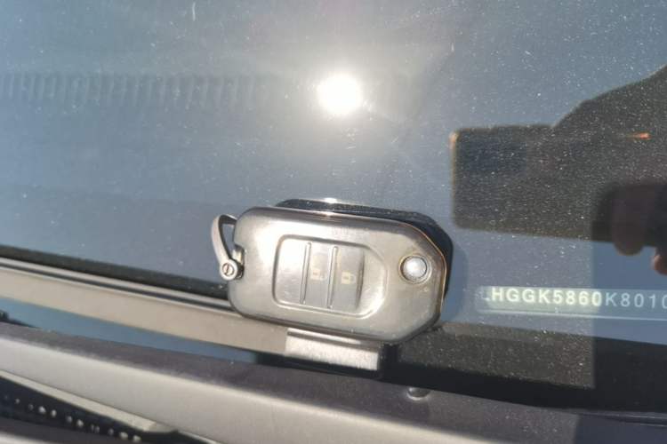 Used Honda Fit 2018 1.5L CVT Comfort Sunroof Version Vehicle Key