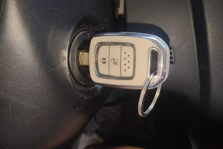 Used Honda Fit 2018 1.5L CVT Comfort Version Vehicle Key