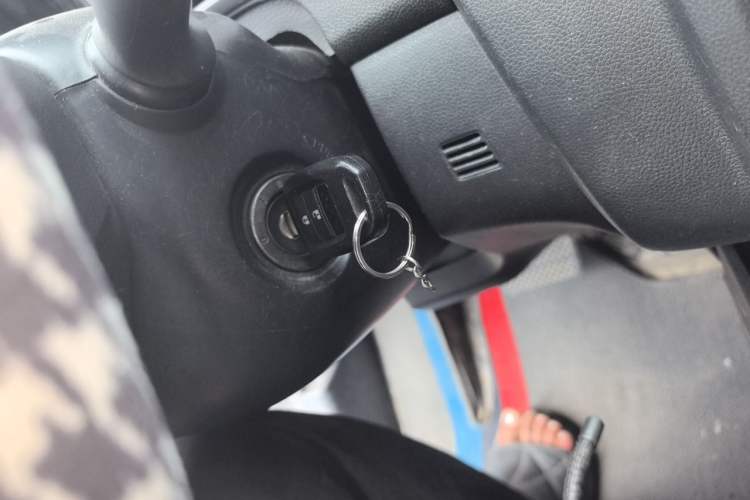Used Honda Fit 2018 1.5L CVT Comfort Sunroof Version Vehicle Key
