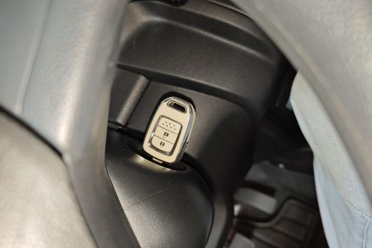 Used Honda Fit 2018 1.5L CVT Comfort Sunroof Version Vehicle Key