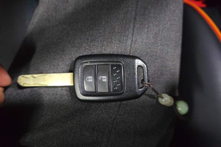 Used Honda Fit 2018 1.5L CVT Comfort Sunroof Version Vehicle Key