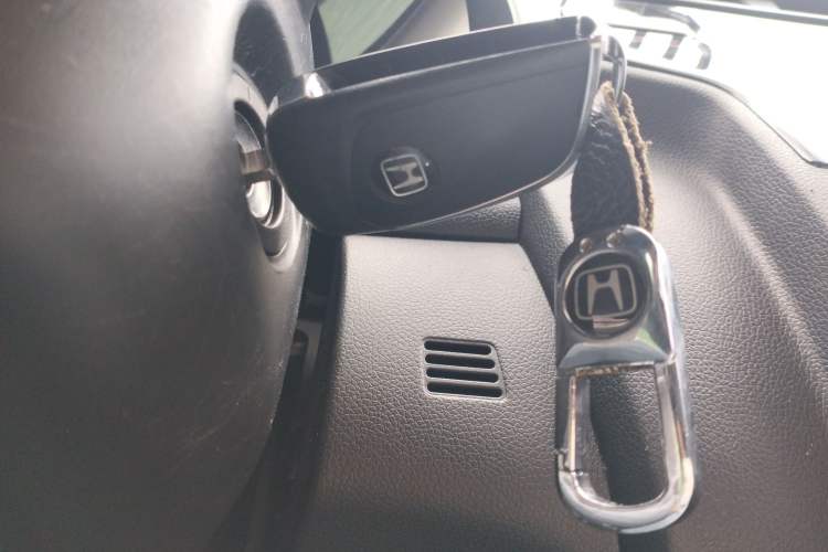 Used Honda Fit 2018 1.5L CVT Comfort Sunroof Version Vehicle Key